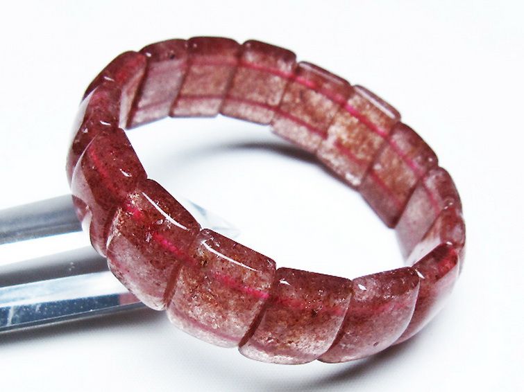 ストロベリークォーツ バングル [t188-2568] 2枚目