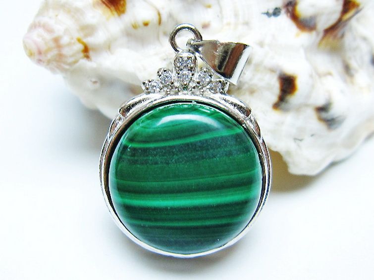 マラカイト ペンダント [t19-3827] 1枚目