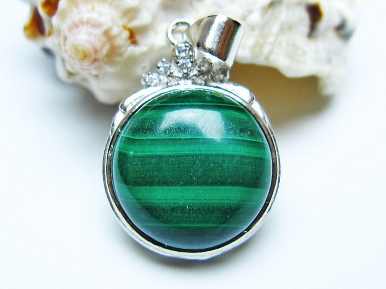 マラカイト ペンダント [t19-3834] 1枚目