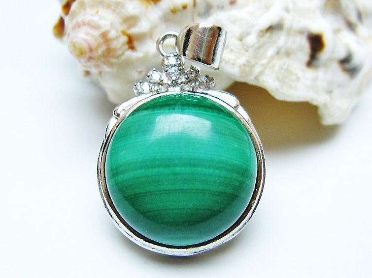マラカイト ペンダント [t19-3870]