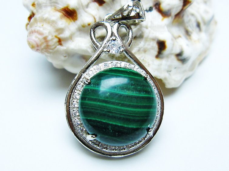 マラカイト ペンダント [t19-3877] 2枚目