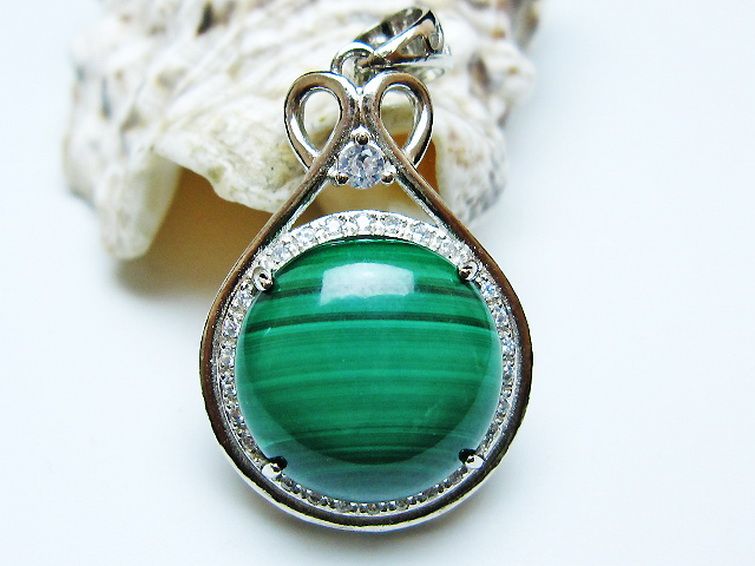 マラカイト ペンダント [t19-3883] 2枚目