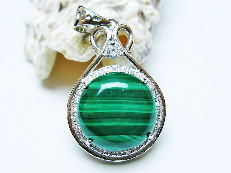 マラカイト ペンダント [t19-3884] 2枚目