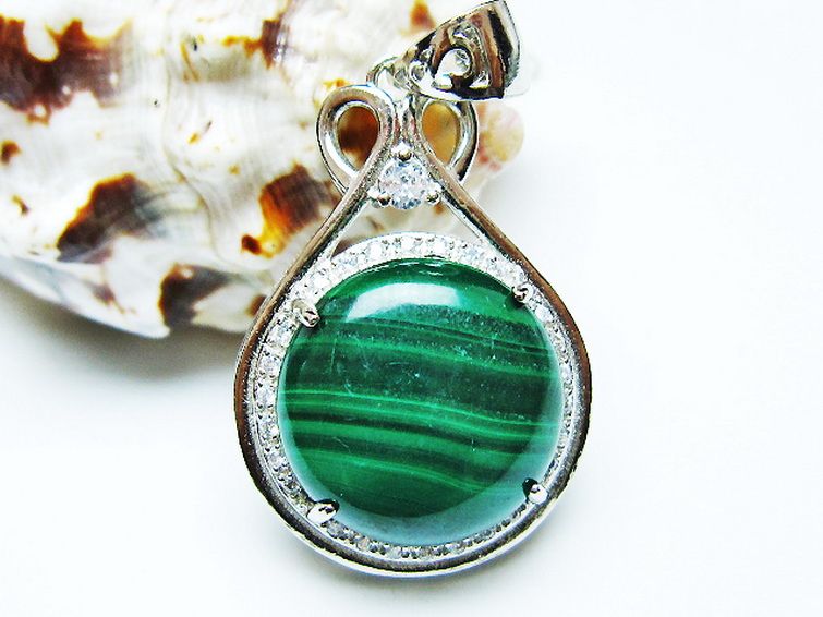 マラカイト ペンダント [t19-3894] 2枚目