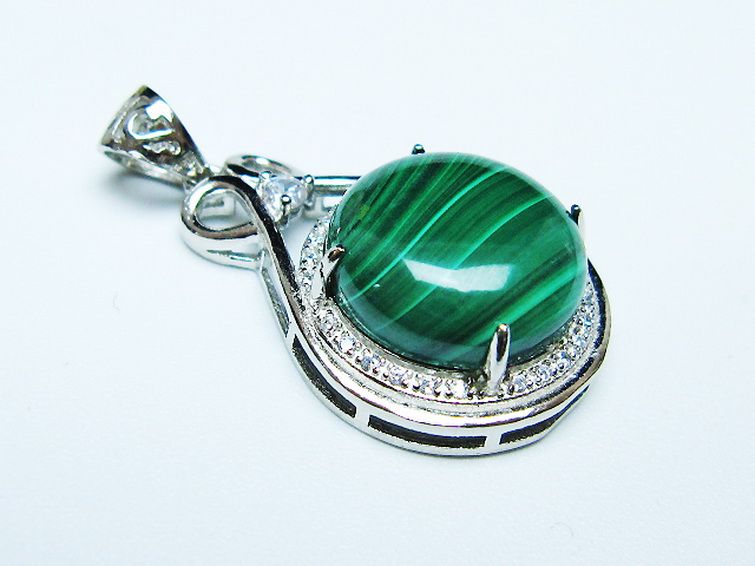 マラカイト ペンダント [T19-3900] 3枚目