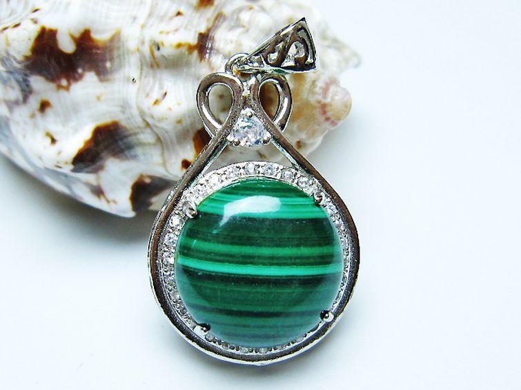 マラカイト ペンダント [t19-3902] 2枚目