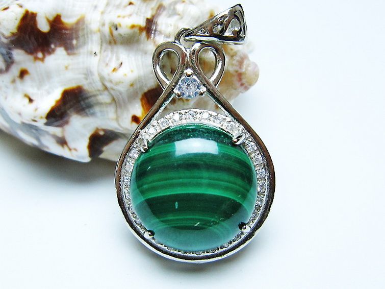 マラカイト ペンダント [T19-3903] 1枚目