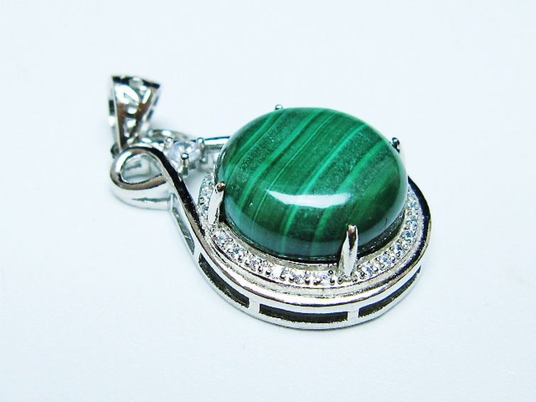 マラカイト ペンダント [t19-3904] 3枚目