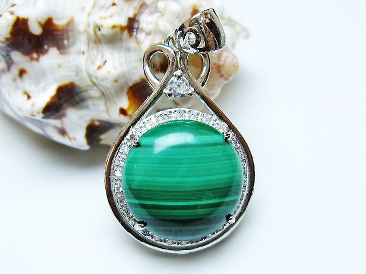 マラカイト ペンダント [t19-3908] 2枚目