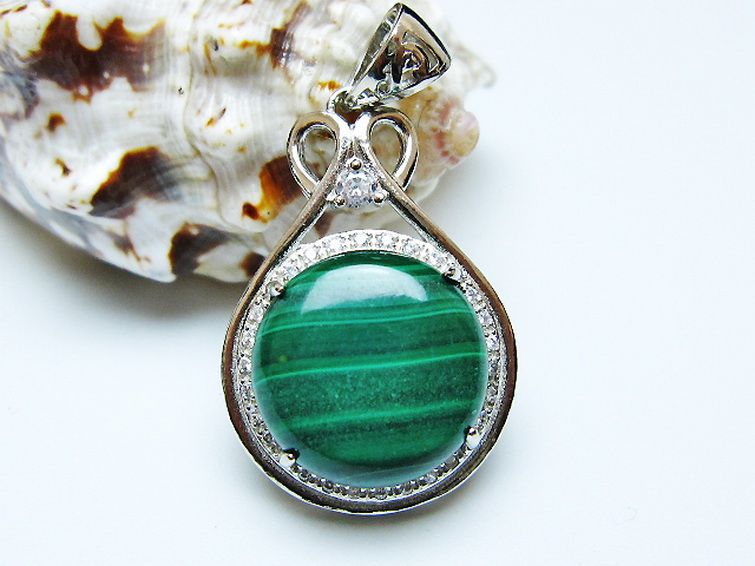 マラカイト ペンダント [t19-3909] 1枚目