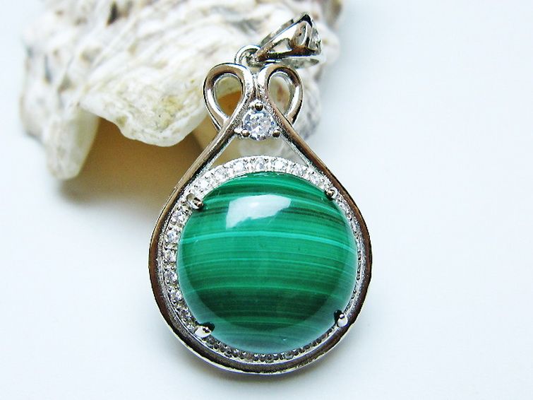 マラカイト ペンダント [t19-3914] 1枚目