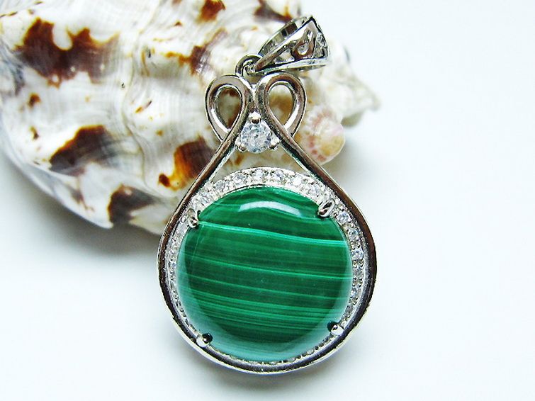 マラカイト ペンダント [t19-3919] 2枚目