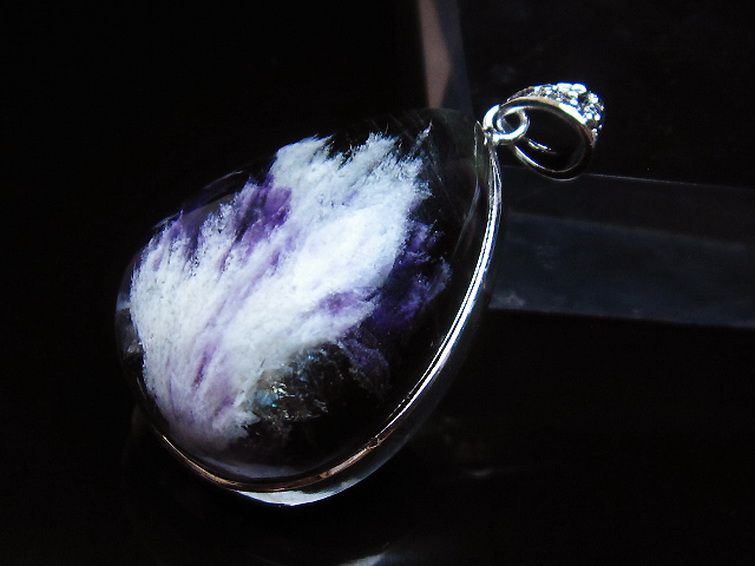 エンジェルフェザー フローライト ペンダント [t21-4494] 2枚目