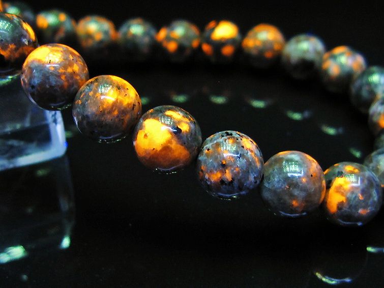 ユーパーライト ブレスレット 8mm [t216-3136] 2枚目