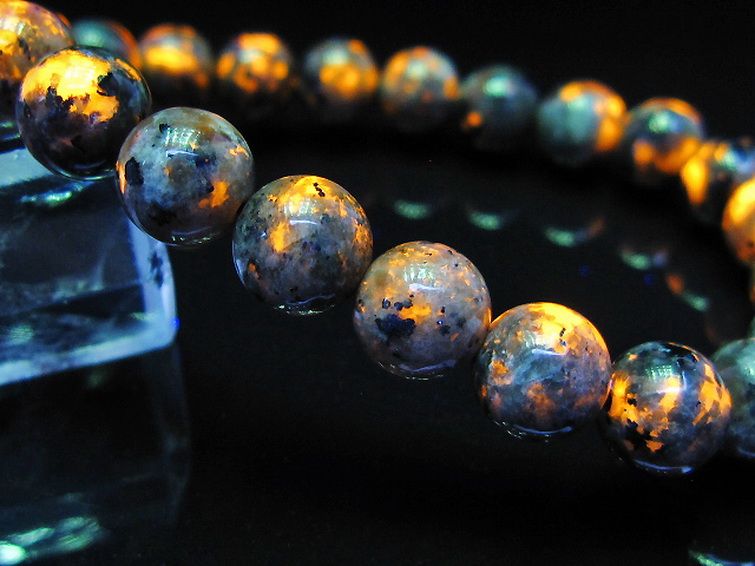 ユーパーライト ブレスレット 8mm [t216-3139] 2枚目