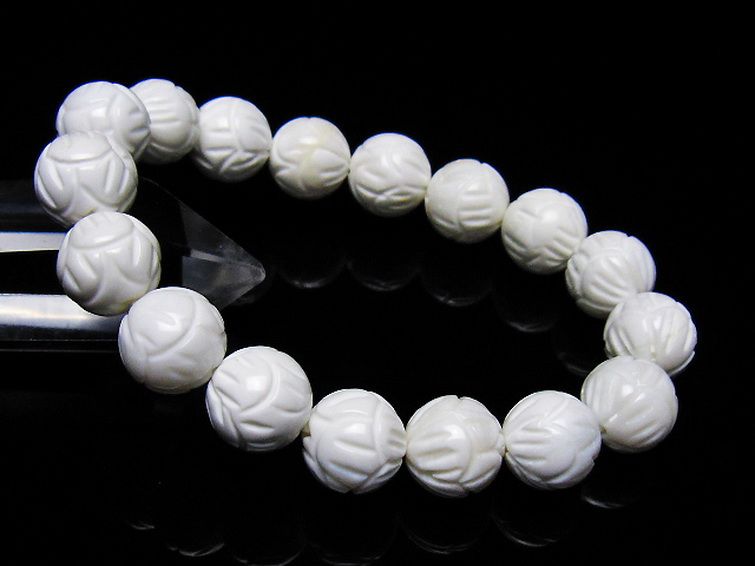 シャコガイ 手彫り ハス ブレスレット 12mm [t217-1595] 1枚目