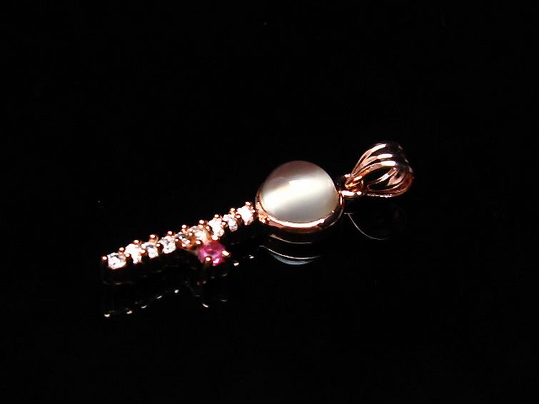 ムーンストーン ペンダント [t22-2949] 1枚目