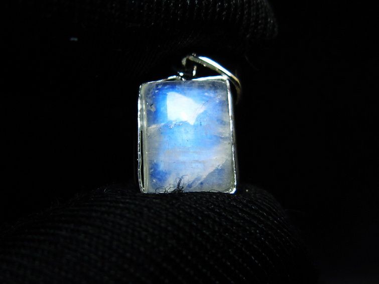 ムーンストーン ペンダント [t22-3264] 2枚目