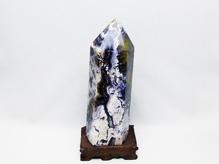 1.6Kg アメリカ　ユタ州産 ティファニーストーン 六角柱 [t222-2678] 1枚目