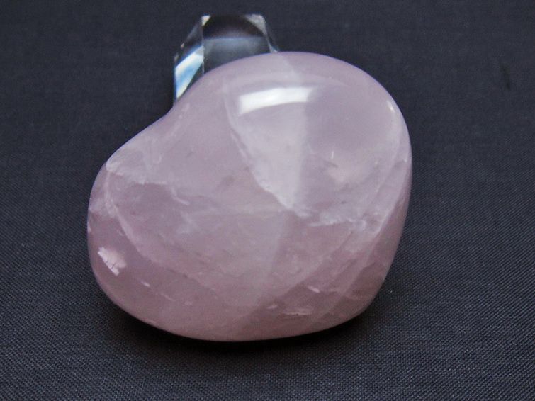 ローズクォーツハート 置物[T225-8523] 2枚目