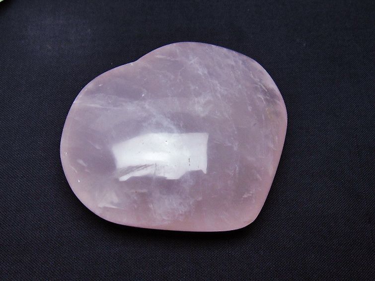 ローズクォーツハート 置物 [t225-8537] 1枚目