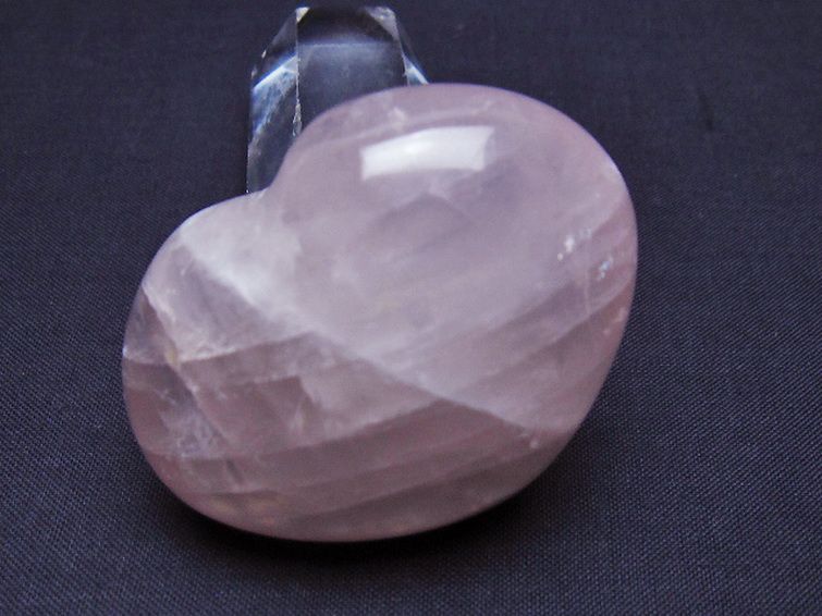 ローズクォーツハート 置物[T225-8542] 2枚目