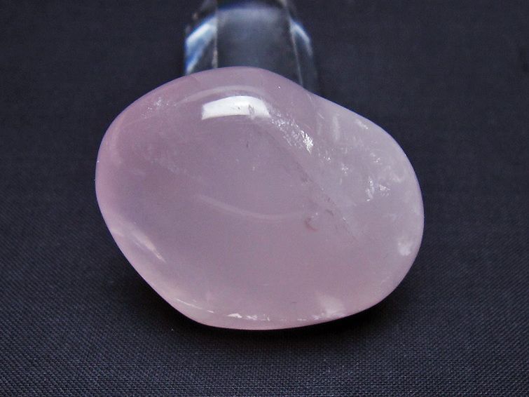 ローズクォーツハート 置物[T225-8554] 2枚目