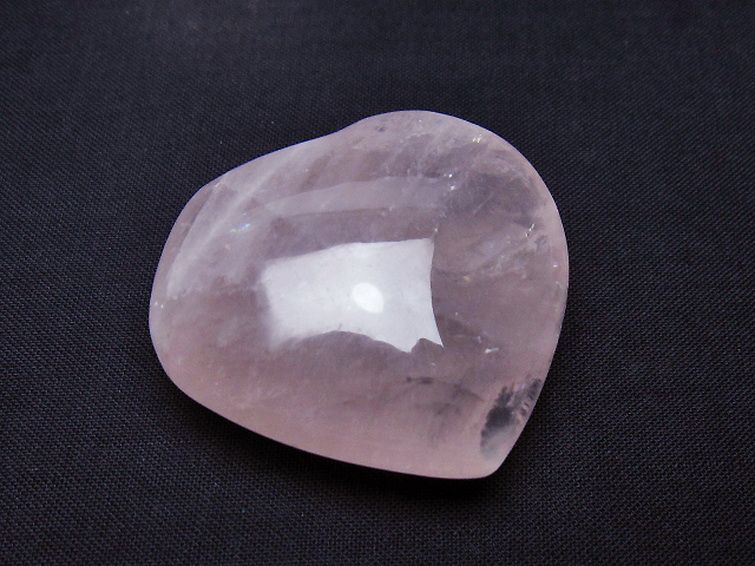 ローズクォーツハート 置物[T225-8555] 1枚目