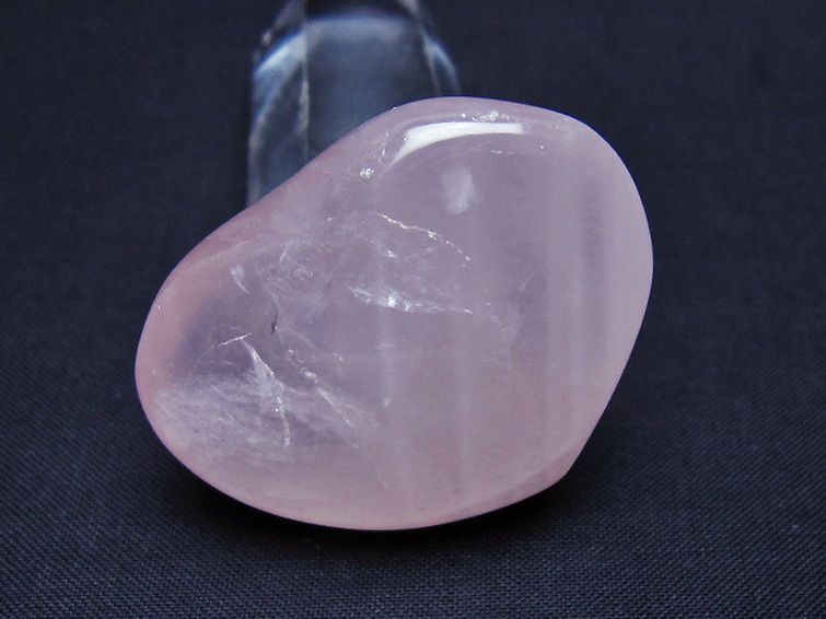 ローズクォーツハート 置物[T225-8557] 2枚目