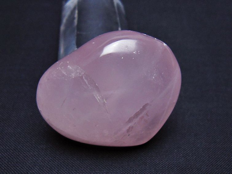 ローズクォーツハート 置物[T225-8561] 2枚目