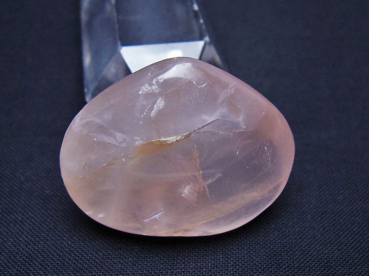 ローズクォーツハート 置物[T225-8572] 3枚目