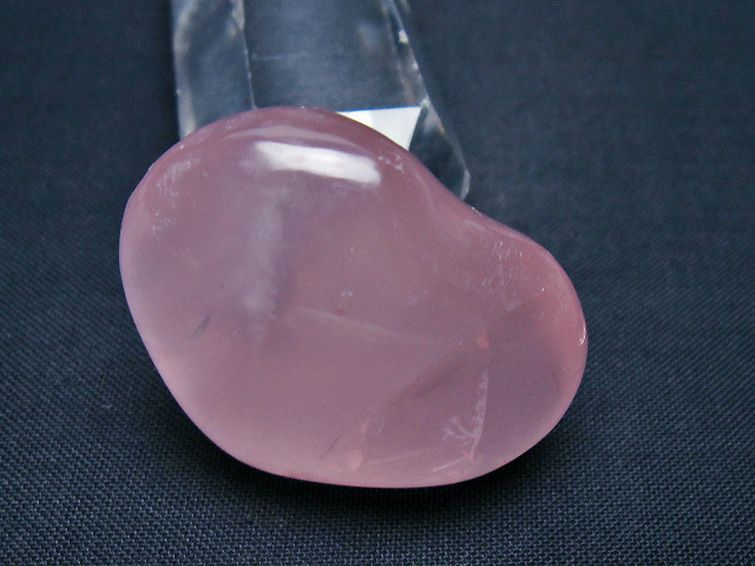 ローズクォーツハート 置物[T225-8573] 2枚目