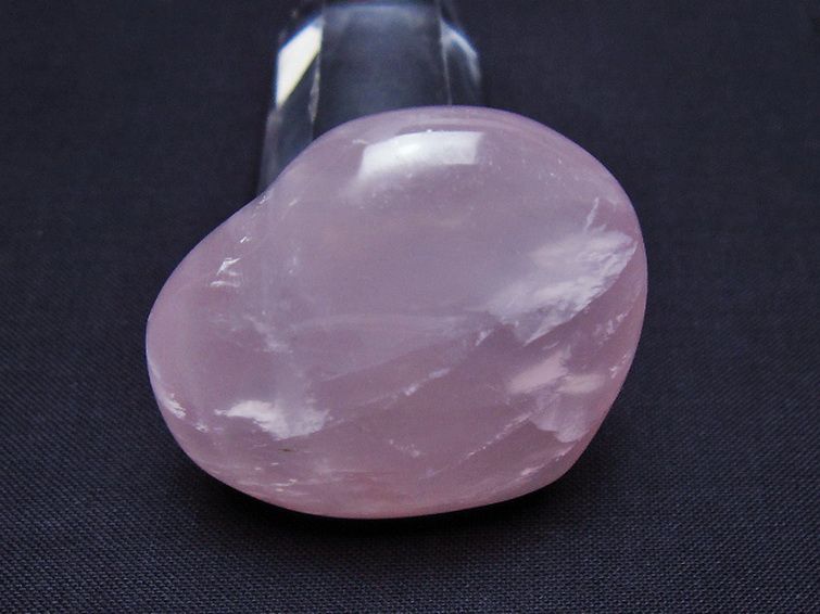 ローズクォーツハート 置物[T225-8579] 2枚目