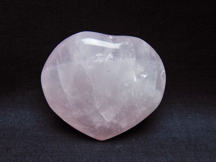 ローズクォーツハート 置物 [t225-8602] 1枚目