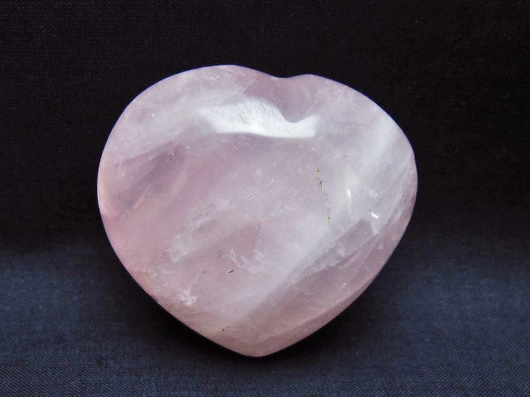 ローズクォーツハート 置物 [t225-8614] 1枚目