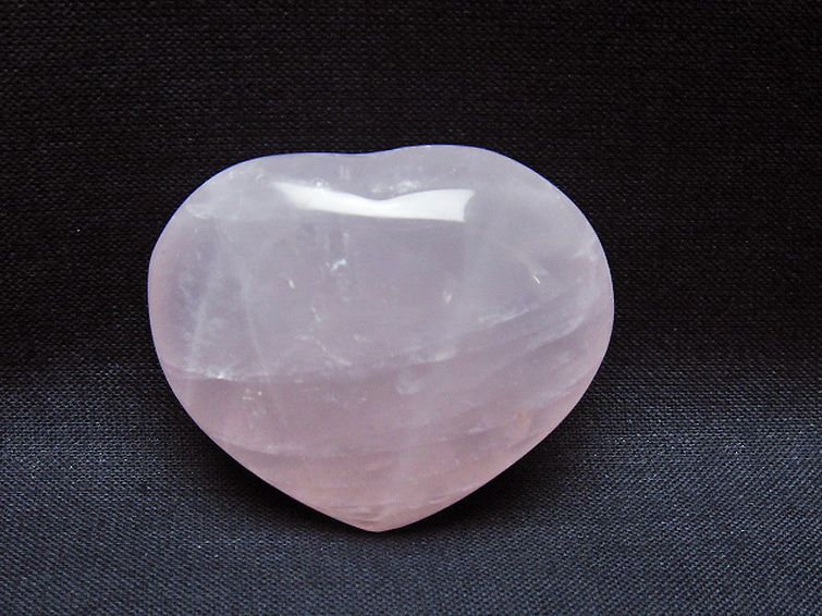 ローズクォーツハート 置物 [t225-8663] 1枚目