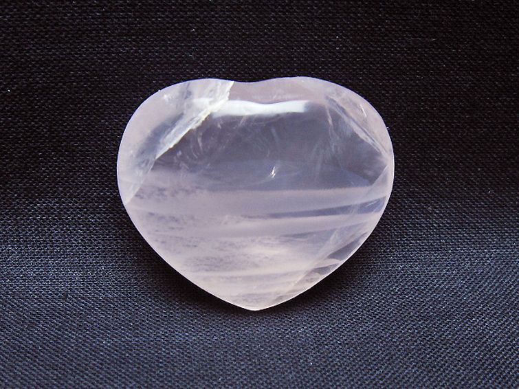 ローズクォーツハート 置物 [t225-8680] 1枚目