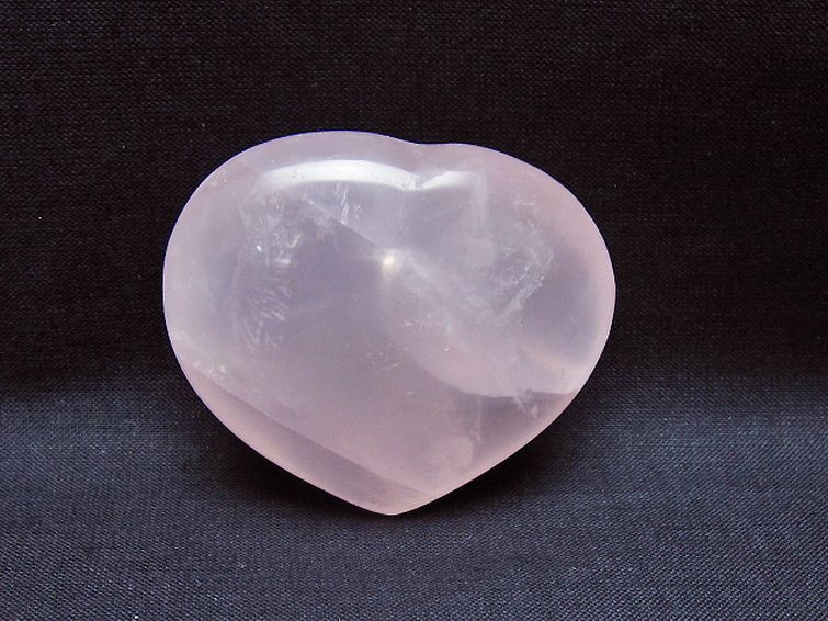 ローズクォーツハート 置物 [t225-8688] 1枚目