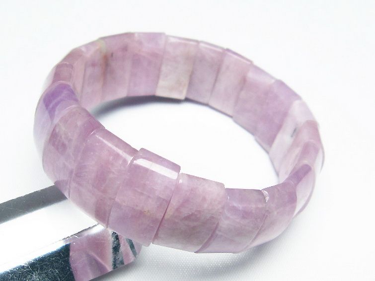 クンツァイト バングル [T230-1981] 2枚目