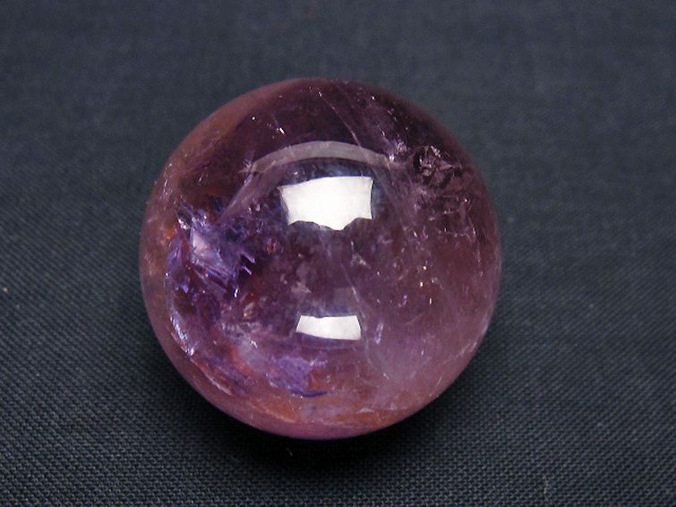 アメジスト 丸玉 30mm [t259-13437] 1枚目