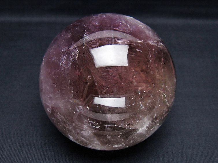 アメジスト 丸玉 80mm [t259-13580] 1枚目