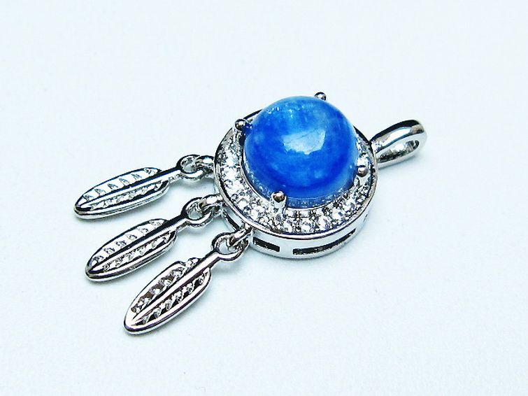 カイヤナイト ペンダント [T273-4181] 3枚目