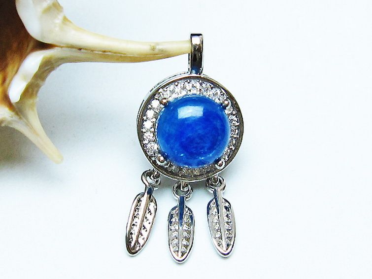 カイヤナイト ペンダント [T273-4184] 1枚目