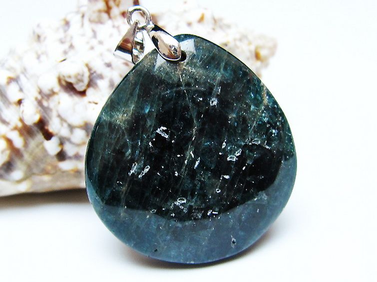 アパタイト ペンダント [T278-1509] 1枚目