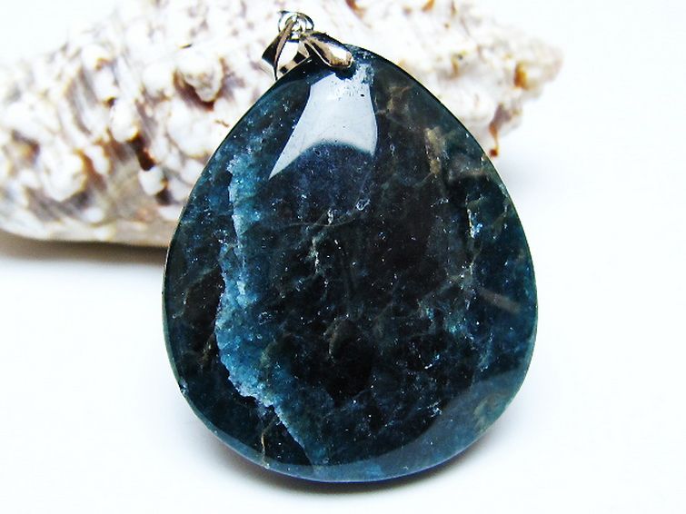 アパタイト ペンダント [T278-1571] 1枚目