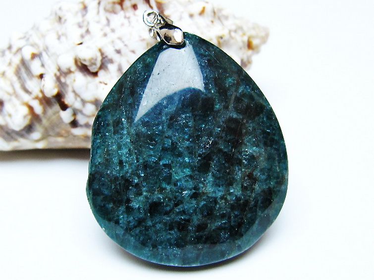 アパタイト ペンダント [T278-1577] 1枚目