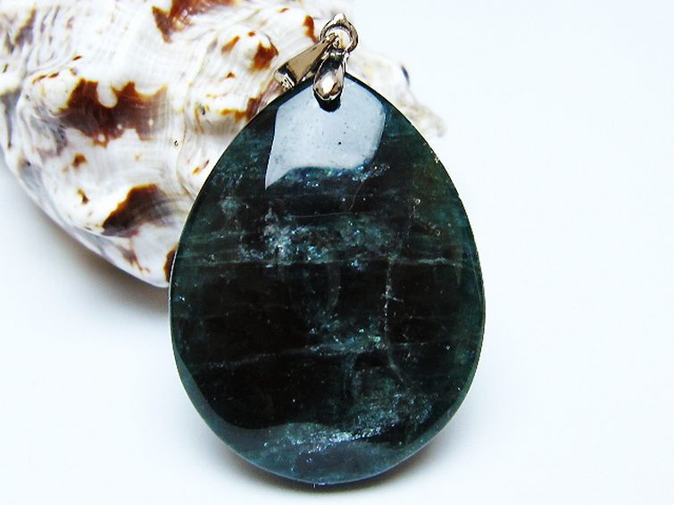 アパタイト ペンダント [T278-1607] 1枚目