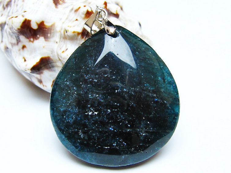 アパタイト ペンダント [T278-1611] 1枚目