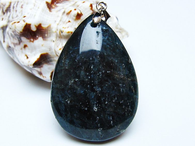アパタイト ペンダント [t278-1612] 1枚目