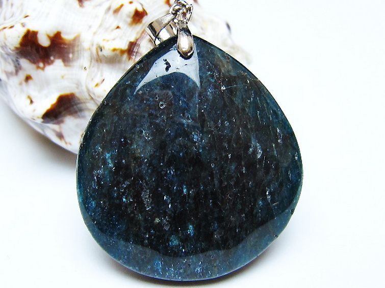 アパタイト ペンダント [T278-1614] 1枚目